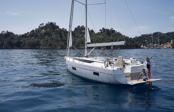 Sailboat Bavaria C50 15m