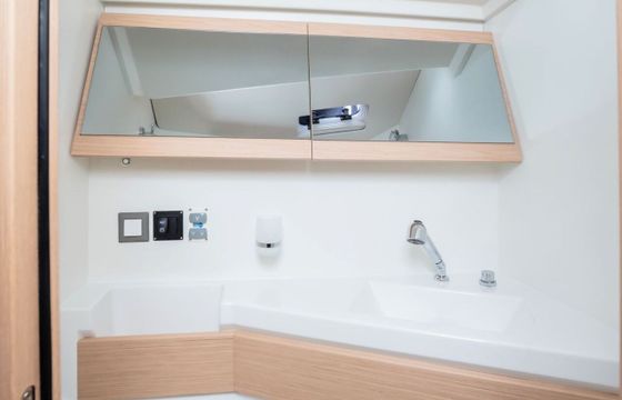 Sailboat Beneteau Oceanis 46.1 14.6m
