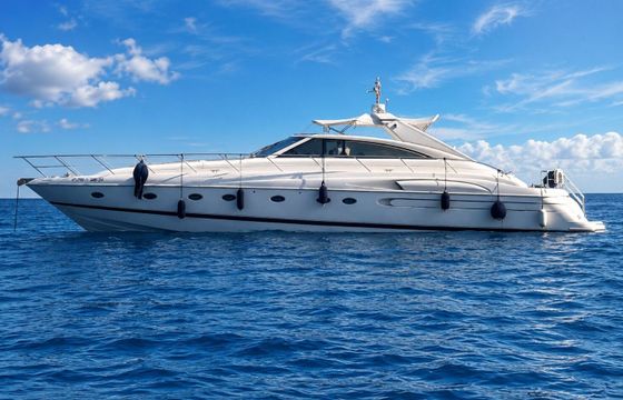 Motor yacht Princess V65 2600hp