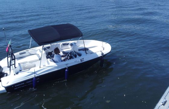 Motorboat Private Cruise 115hp