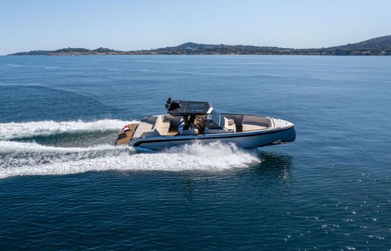 Motorboat Vanquish Yachts Vanquish 40 Sports Line 648hp