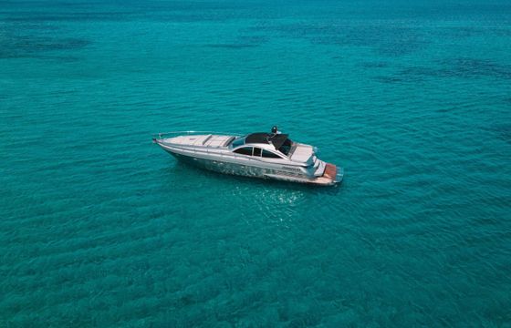 Motorboat Pershing 54 1150hp