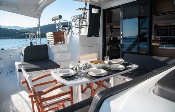 Catamaran Lagoon Lagoon 42 12.8m