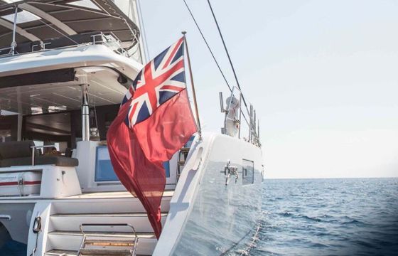 Catamaran LAGOON 620 Essence 18.9m