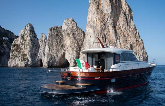 Motor yacht Apreamare 60 1800hp