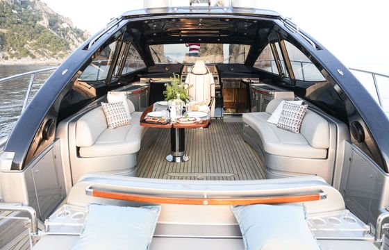 Motor yacht Riva Vertigo 2800hp