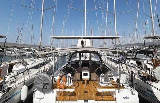 Sailboat Bavaria Yachtbau Bavaria C42 12m