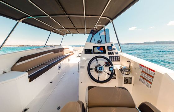Motorboat Mercan yachting Excursion 36 420hp