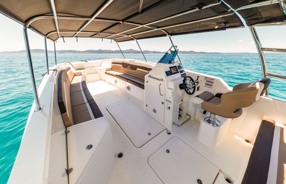 Motorboat Mercan yachting Excursion 36 420hp