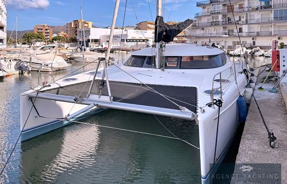 Catamaran Fountaine Pajot Lavezzi 40 12.55m