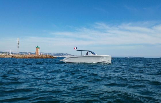 Motorboat RANDBOAT ESCAPE 30 430hp