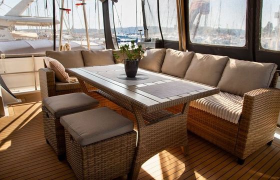 Motorboat President Eder Ship 44 720hp