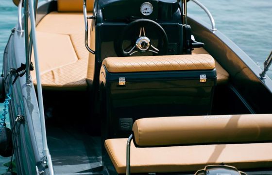 Motorboat Karel 4.8 30hp