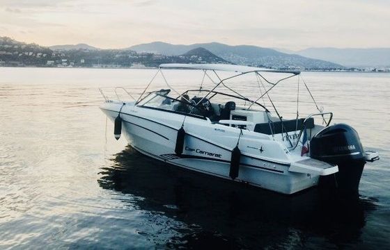 Motorboat Jeanneau Cap Camarat 7.5 br2 300hp