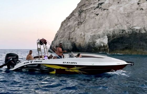 Motorboat Volos Marine GT 23 Open 225hp