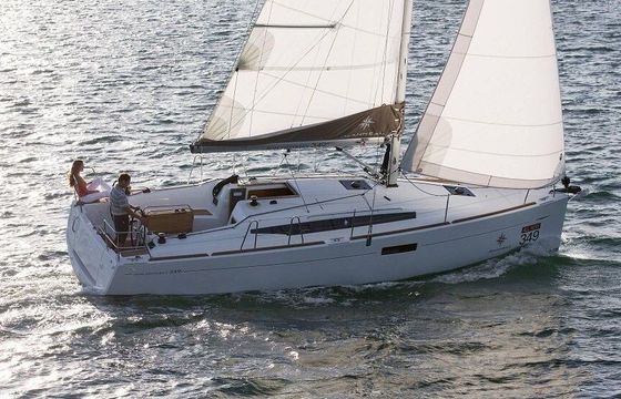 Sailboat SUN ODYSSEY 349 - 2 CABINES 10m