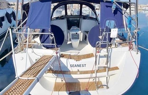 Sailboat Jeanneau Sun Odyssey 42i Performance 12m