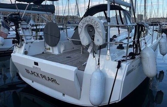 Sailboat BAVARIA YACHTS C38 11.9m