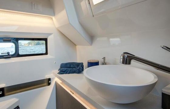 Motorboat Jeanneau Merry Fisher 8.95 offshore 400hp
