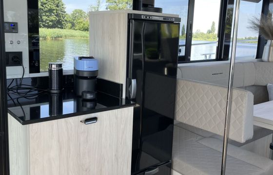 Motor yacht Cobra Yachts Maestro 42 85hp