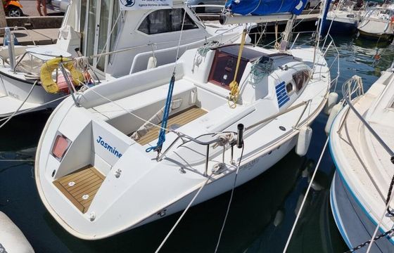 Sailboat Jeanneau Sun Way 25 7.7m