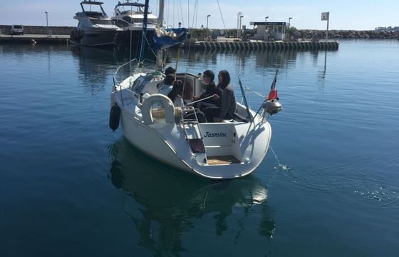 Sailboat Jeanneau Sun Way 25 7.7m