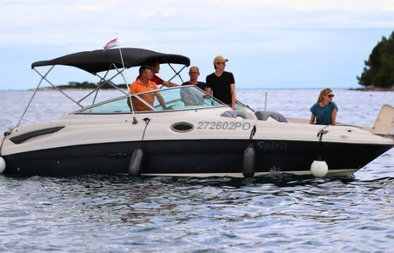 Motorboat Sea Ray 270 Sundeck 360hp