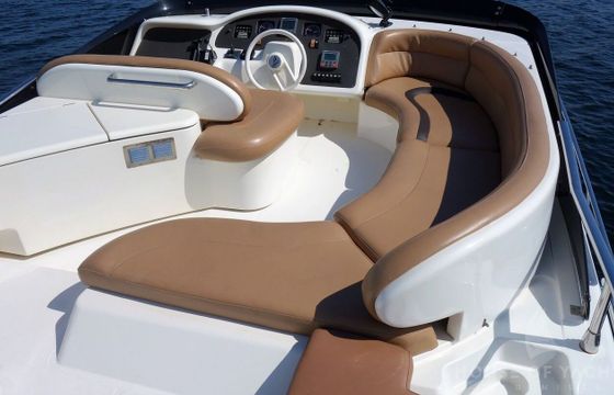 Motor yacht Azimut 52 Fly 1320hp