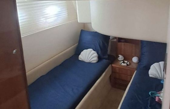 Motor yacht Azimut 52 Fly 1320hp