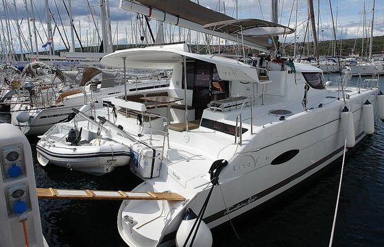 Catamaran Fountaine Pajot Lipari 41 11.89m