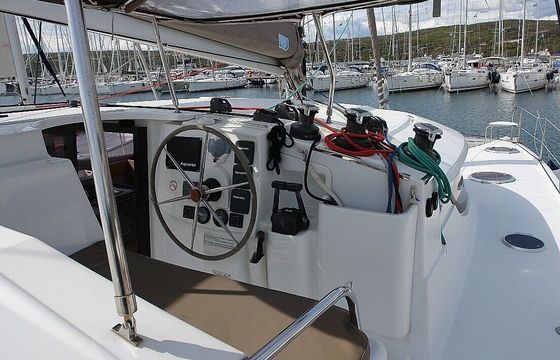 Catamaran Fountaine Pajot Lipari 41 11.89m