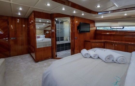 Motor yacht Go2 2010 1350hp