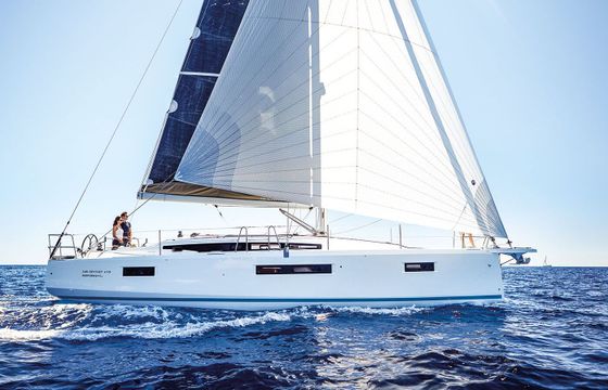 Sailboat Sun Odyssey 410 12m