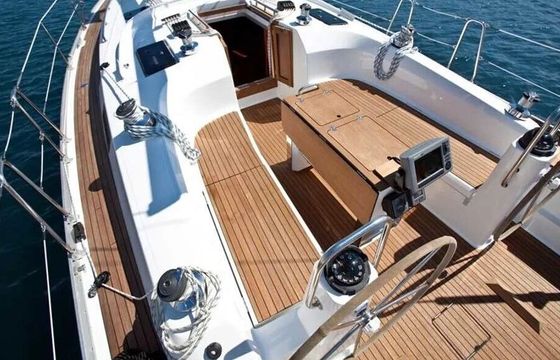 Sailboat Bavaria 40 12m
