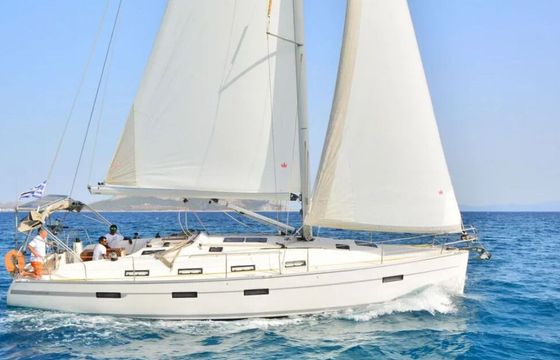 Sailboat Bavaria 40 12m