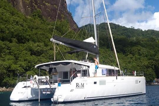 Catamaran LAGOON 450 - Groupe et climatisation 13.9m