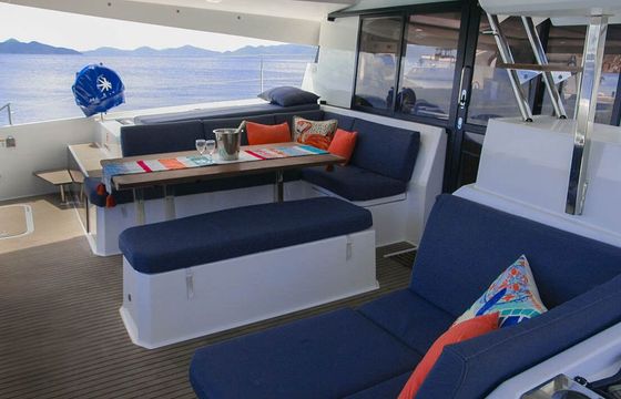 Catamaran Fountaine Pajot Fountaine Pajot Elba 45 - 4 + 1 cab. 13.45m