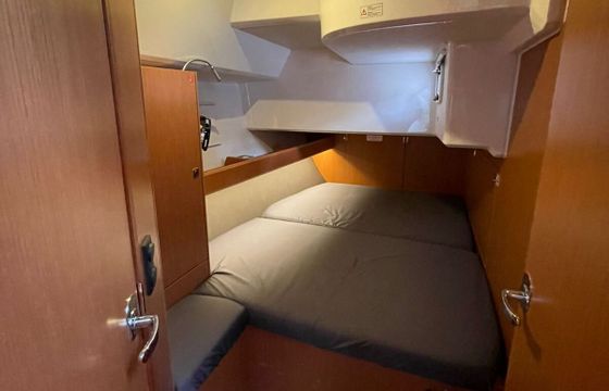 Sailboat Bavaria Cruiser 46 14m