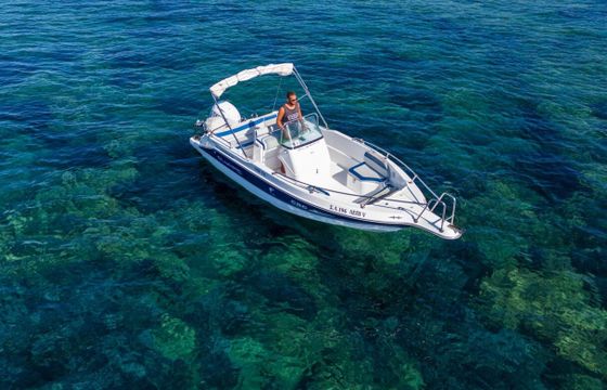 Motorboat Olympic 580cc 30hp