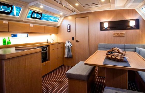 Sailboat Bavaria Cruiser 46 14.27m