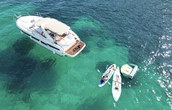 Motor yacht Bavaria Bavaria S40 640hp