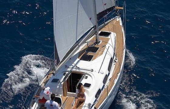Sailboat Bavaria Yachtbau Bavaria 39 Cruiser 12.14m