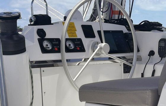 Catamaran Catana Group Bali 4.4 - 4 + 1 cab. 13.75m