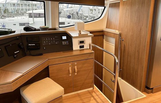 Catamaran Catana Group Bali 4.4 - 4 + 1 cab. 13.75m