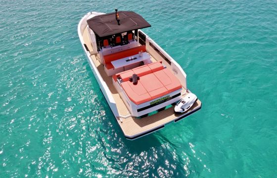 Motorboat DE ANTONIO YACHTS D32 600hp