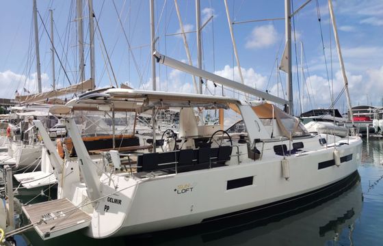 Sailboat Jeanneau Sun Loft 47 - 6 + 1 cab. 14m