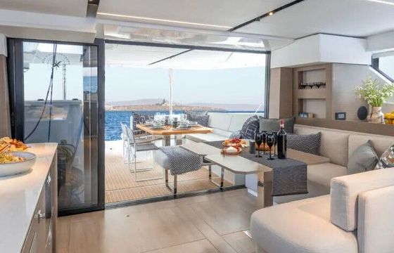 Catamaran Moorings 4600 13m