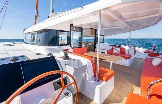 Catamaran Excess 14 13m
