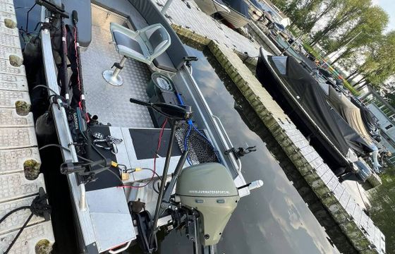 Motorboat FISHING BOAT - Amsterdam - VISBOOT Qwest 10hp