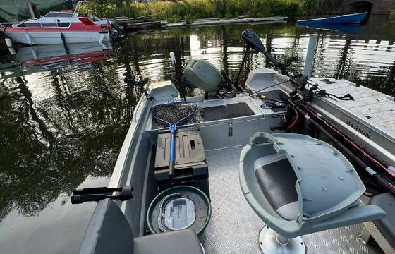 Motorboat FISHING BOAT - Amsterdam - VISBOOT Qwest 10hp